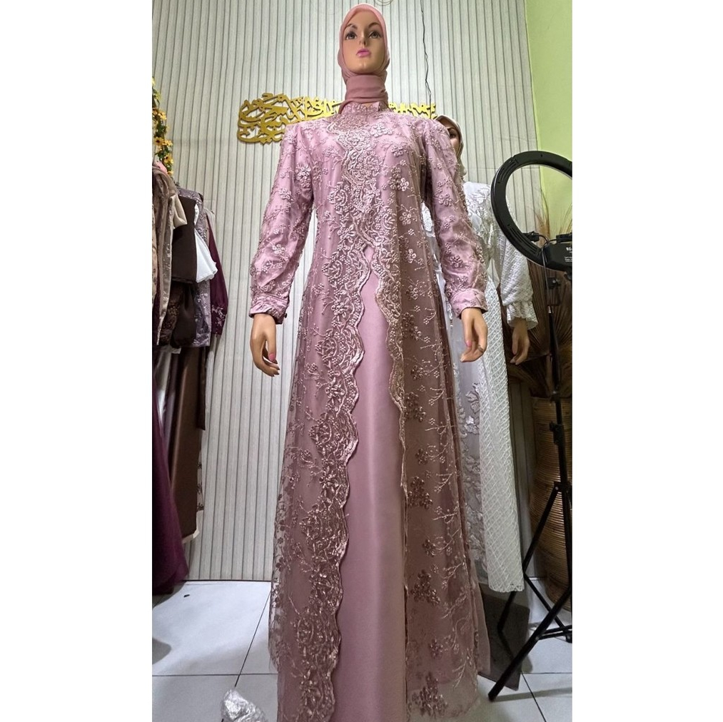 gamis Aura premium free hijab .bahan premium silk elegan.gamis kondangan lebaran  elegan