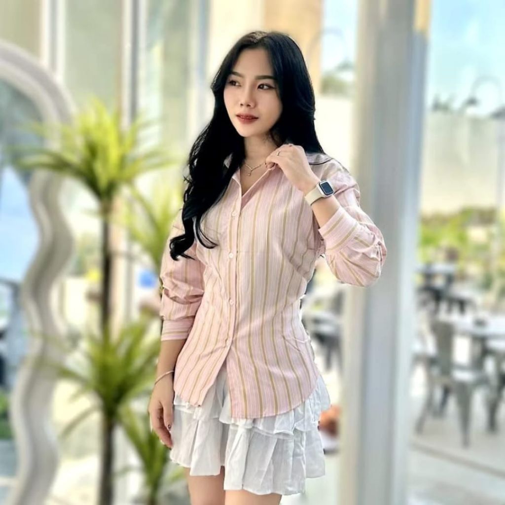 Kemeja Girls Boss Fitted Shirt Stripe Garis-garis | Kemeja kerja wanita Terlaris | Atasan wanita mod