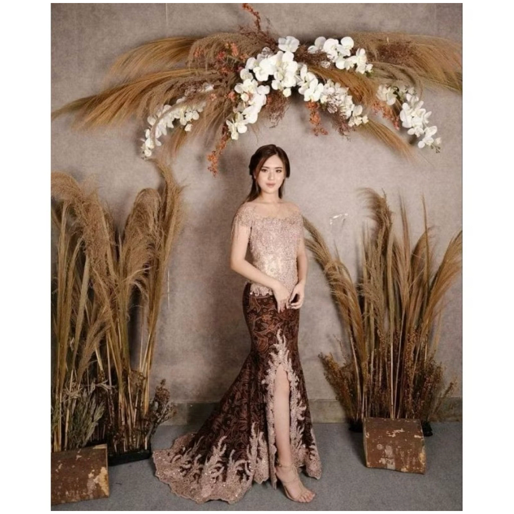 kebaya wisuda terbaru