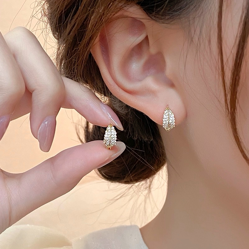 【YH】Fashion Mini Leaf Earrings Accessories For Women
