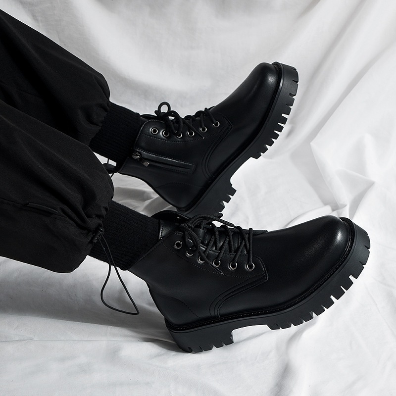 New Men's Korean Martin Boots School Black Leather Shoes Mid Top Thick Sole Fashion Chelsea Boots
