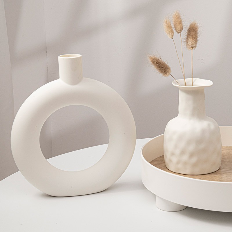 Nordic Modern White Ceramic Plastic Vase Desktop Center Decor Decorative Home Decor Centerpieces