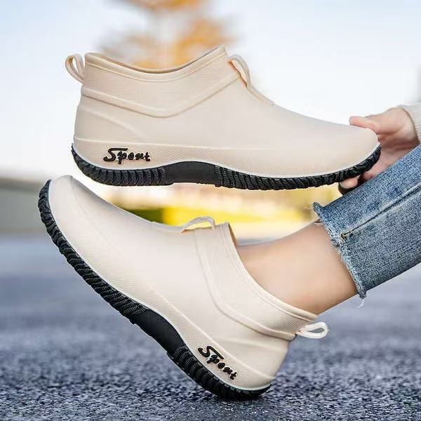 【E&S】Low-cut Ankle Rain Boots Waterproof Non-slip Wear Resistant Thick Sole Boots 1688
