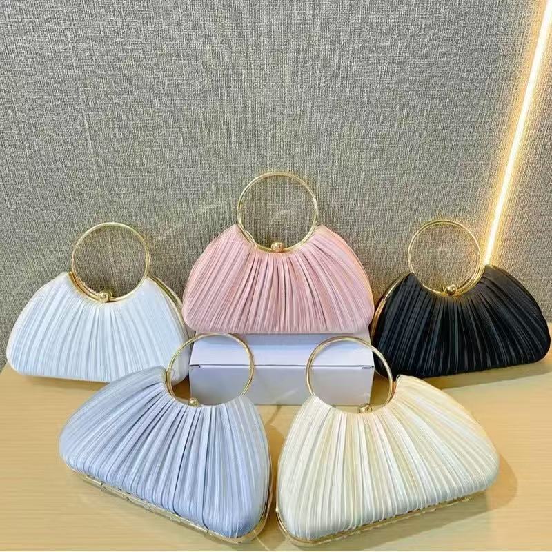Fashion Party Clutch Bag New Pleated Banquet Clutch Ring Handbag Socialite Temperament