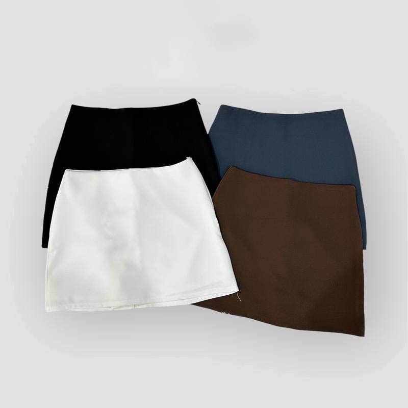 Belle Skirt Pants (high-waisted skirt with inner shorts) made of Pepe fabric