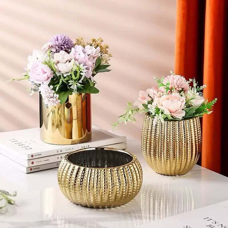 VIĆI Golden Pumpkin Shaped Classy Ceramic Flower Cactus Vase Plant Pot Home Decor Accent