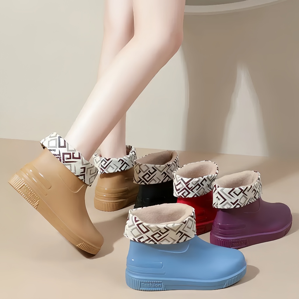 Fashion Women Ankle Rain Boots PVC Waterproof Anti‑Slip Lightweight Daily Rain Footwear
