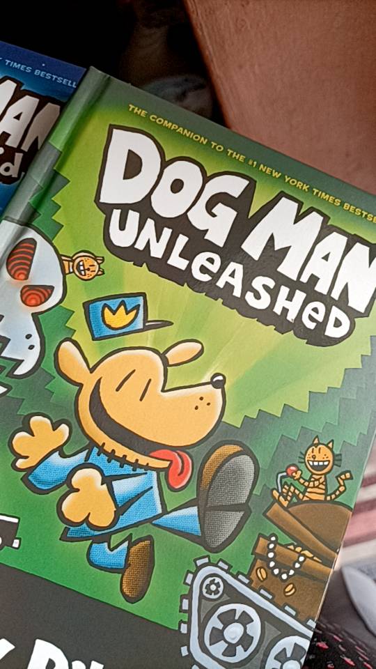 what is the second dog man book