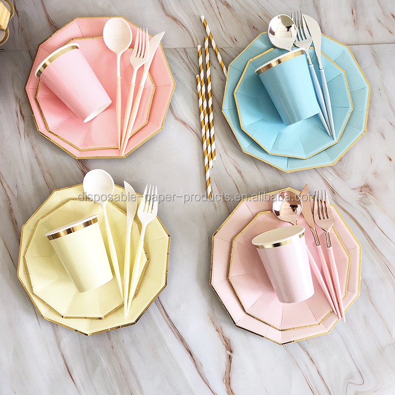 Wholesale Price 9 Inch 7 Inch Octagonal Paper Plate Cutlery Cups Napkins Set Sustainable