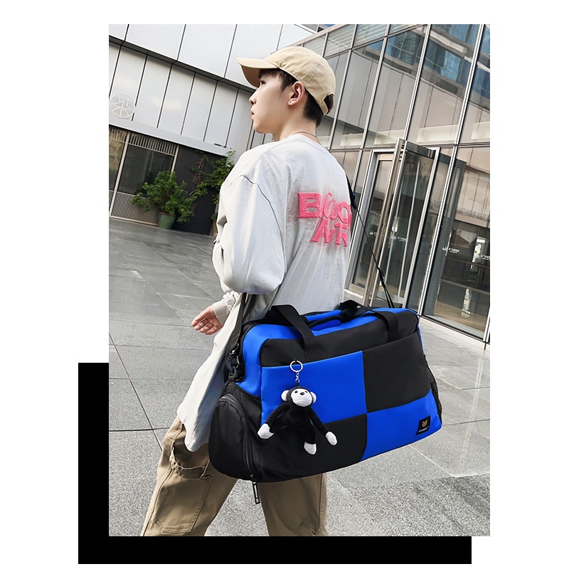 With Shoe Storage Travel Duffel Bag Korean Fashion Luggage Duffle Bag Hand Carry Large Capacity Weekender Bag Casual Waterproof Dry Wet Item Separation Gym Bag For Men Suitable for crossbody shoulder