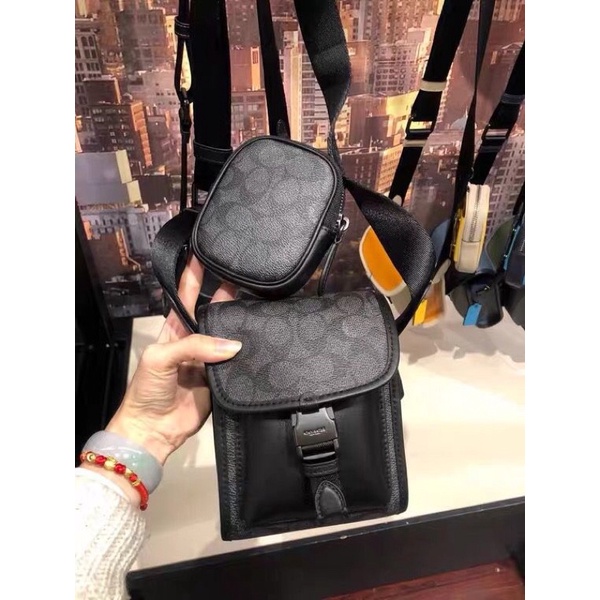 Coach men sling bag handphone camera bag black C2600 | Shopee Singapore