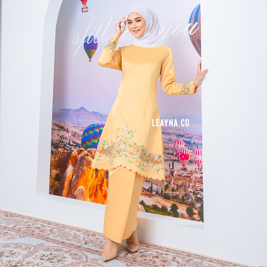 Image of [Shop Malaysia] [LEAYNA.CO] [NATALIA] Baju Kurung Moden Nikah/Tunang (Wedding) #7