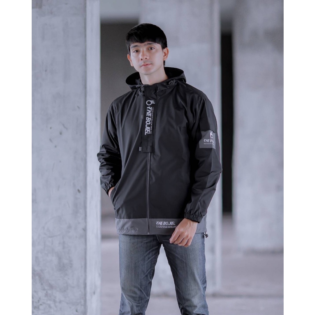 bg