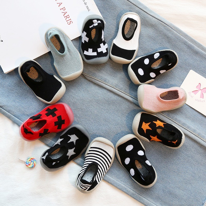 Brand Designer Baby Shoes Boy Girl Fashion Toddler Shoes New Born First  Walkers Lovely Baby Booties Kids Anti-Slip Sneakers | Shopee Singapore