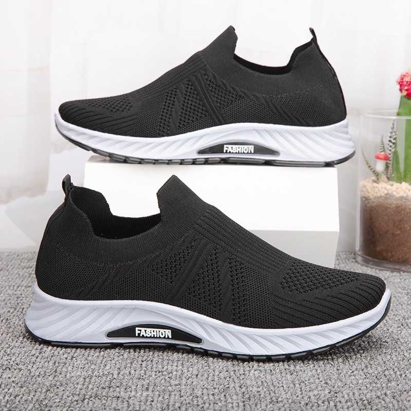 Men's Casual Sneakers Solid Black Slip on Loafers Shoes Mesh Light Men‘s Rubber Walking Driving Shoe