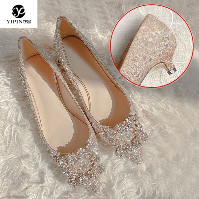 Low pumps for wedding best sale