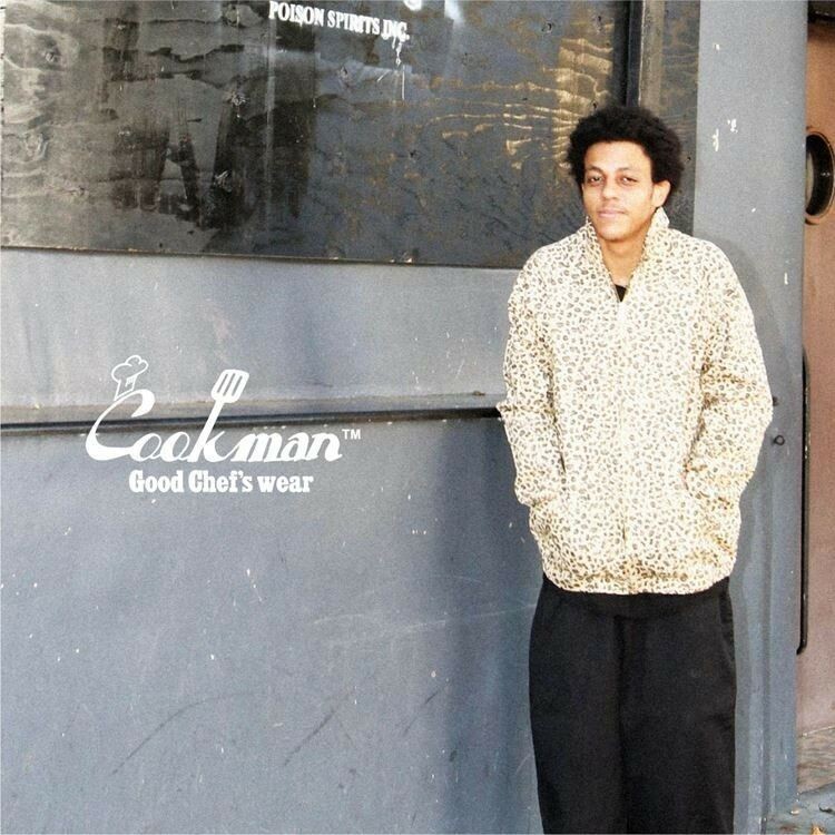 bg