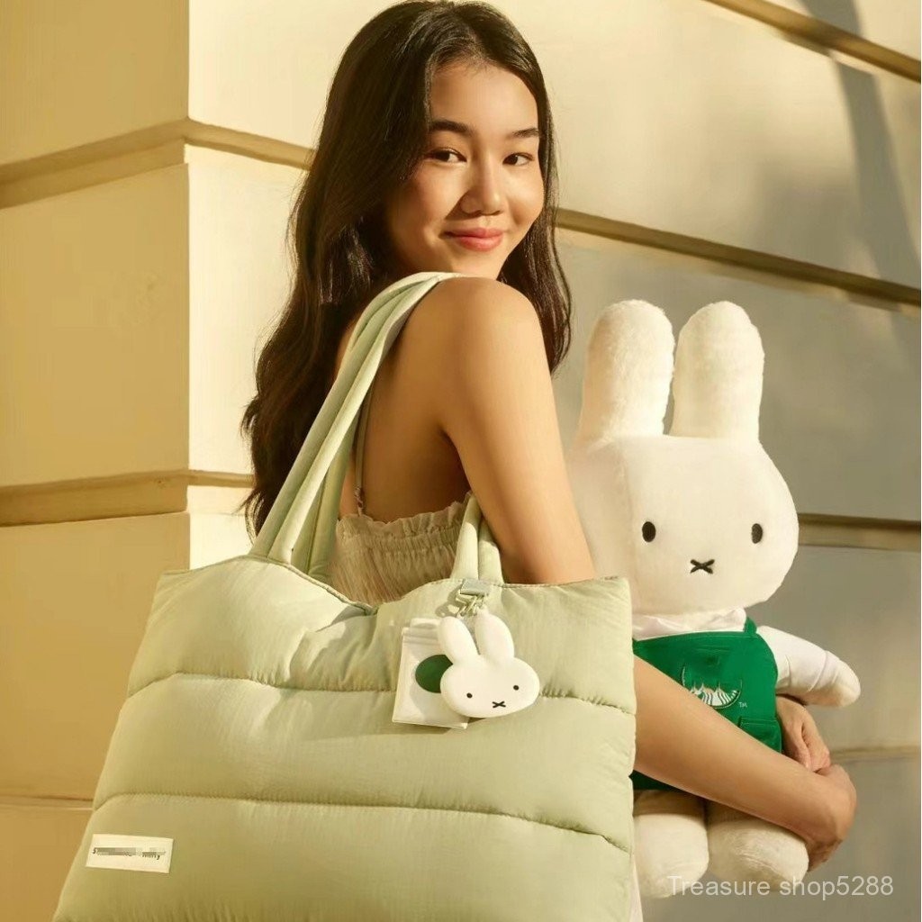 【海外限定】STARBUCKS×miffy トートバッグ アイボリー　新品未使用 Starbucks x Miffy Collaboration Tote Bag Ivory From Japan