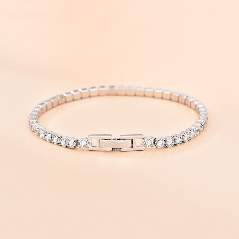 Vòng Tay Gắn Đá Moissanite Khung BS.925 Lắc Tay Phong Cách Đơn Giản Thiết Kế Tinh Giản Nổi Bật Chất Liệu Sáng Bóng