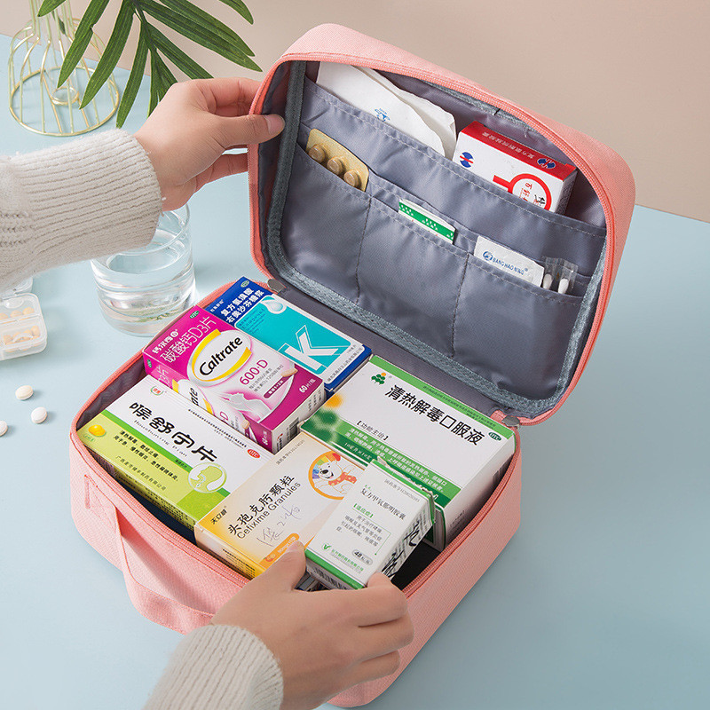 Kids Portable First Aid Emergency Bag, Travel Home Outdoor Medicine Storage Pouch Epidemic Preventio