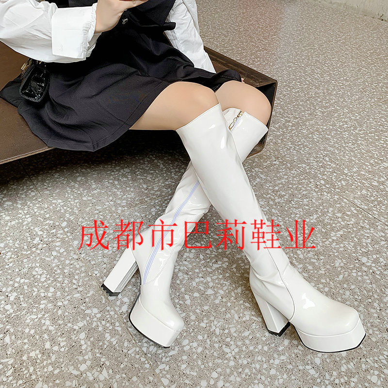 bg