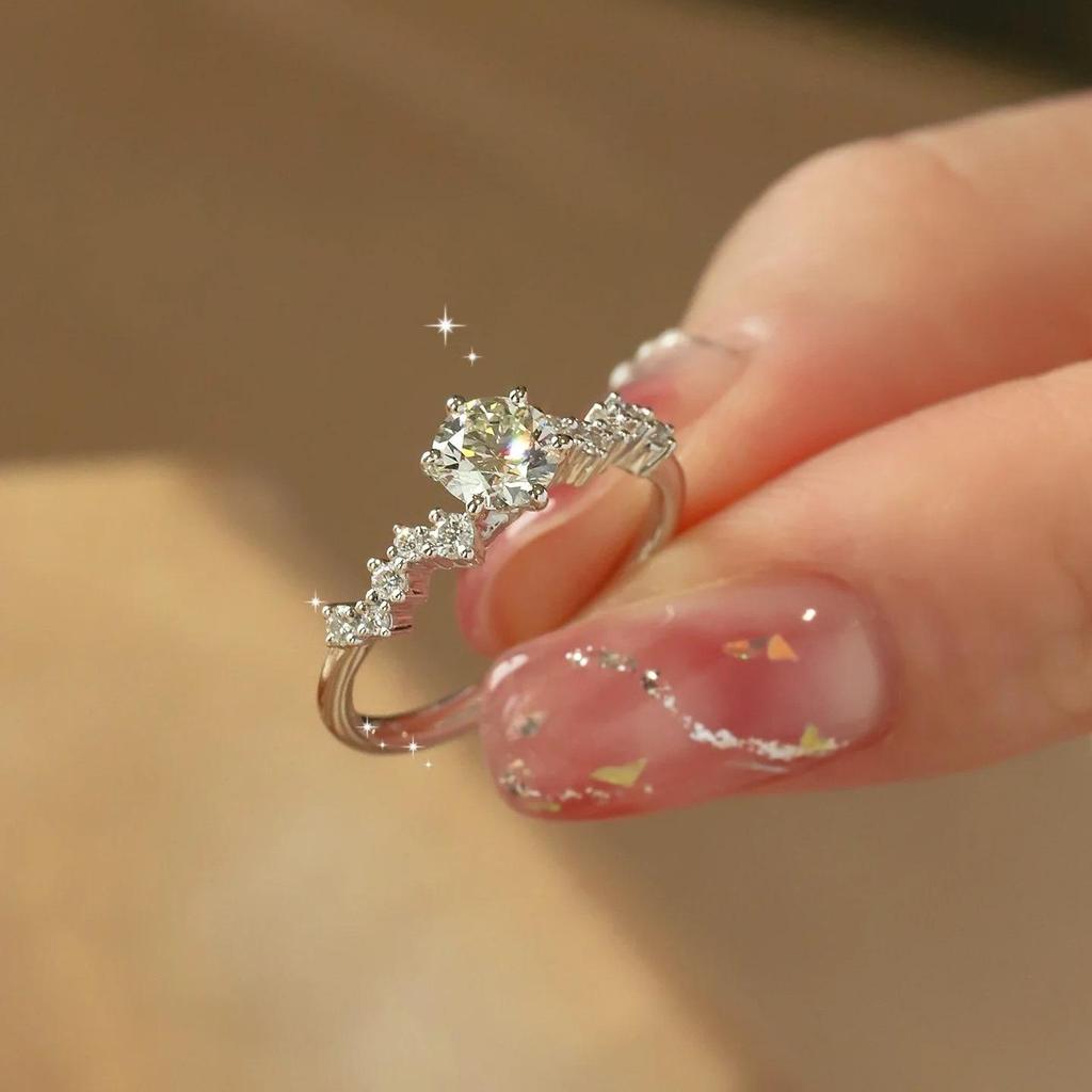 Nhẫn Nữ Thời Trang Đính Đá Moissanite Cao Cấp Phong Cách Lấp Lánh - Trang Sức Thiết Kế Tinh Xảo Cao Cấp