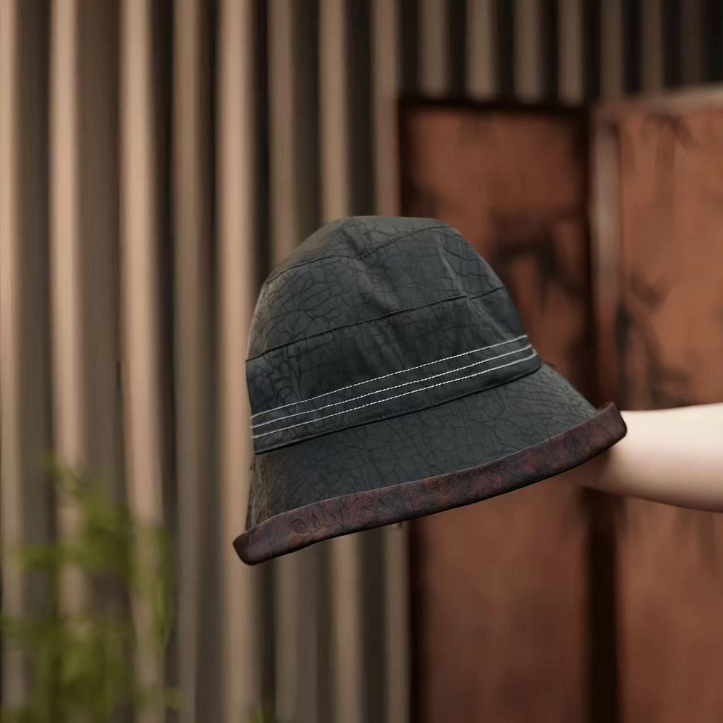 bg