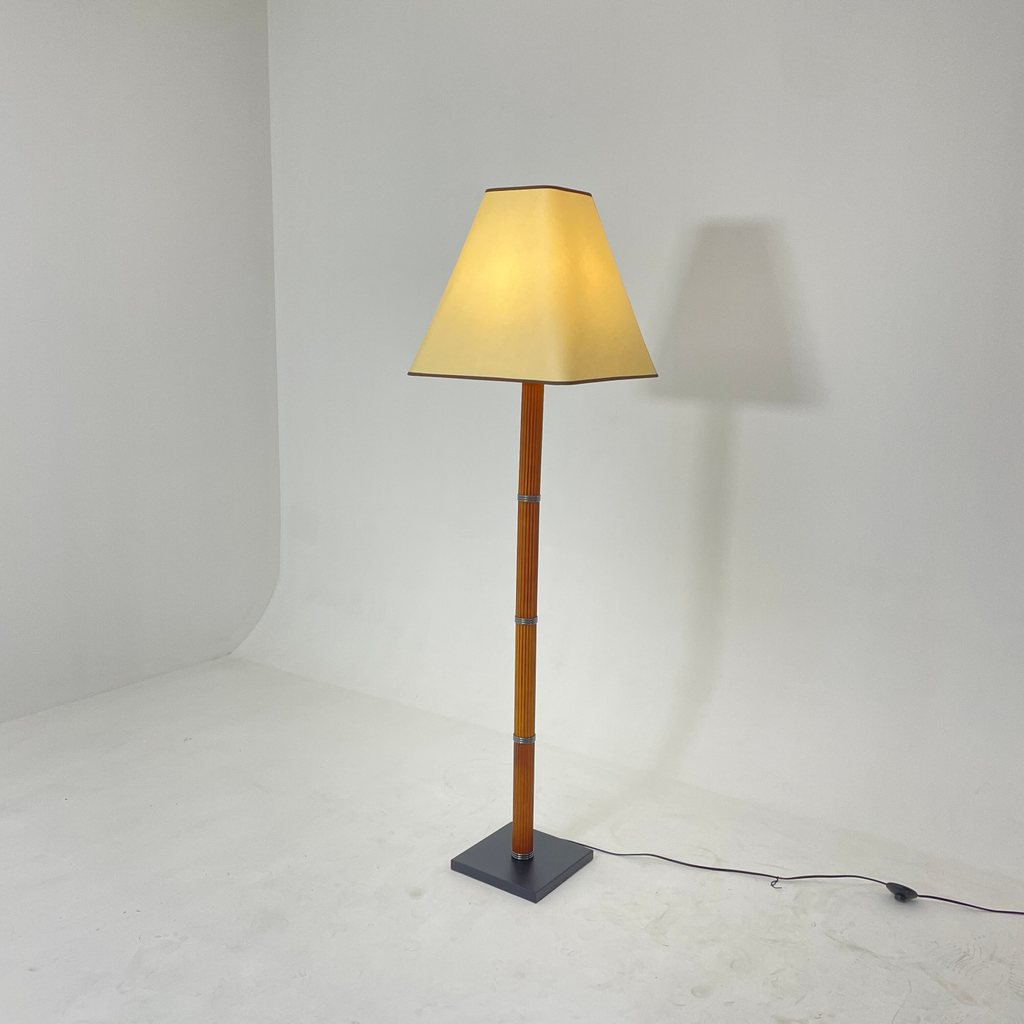 bg