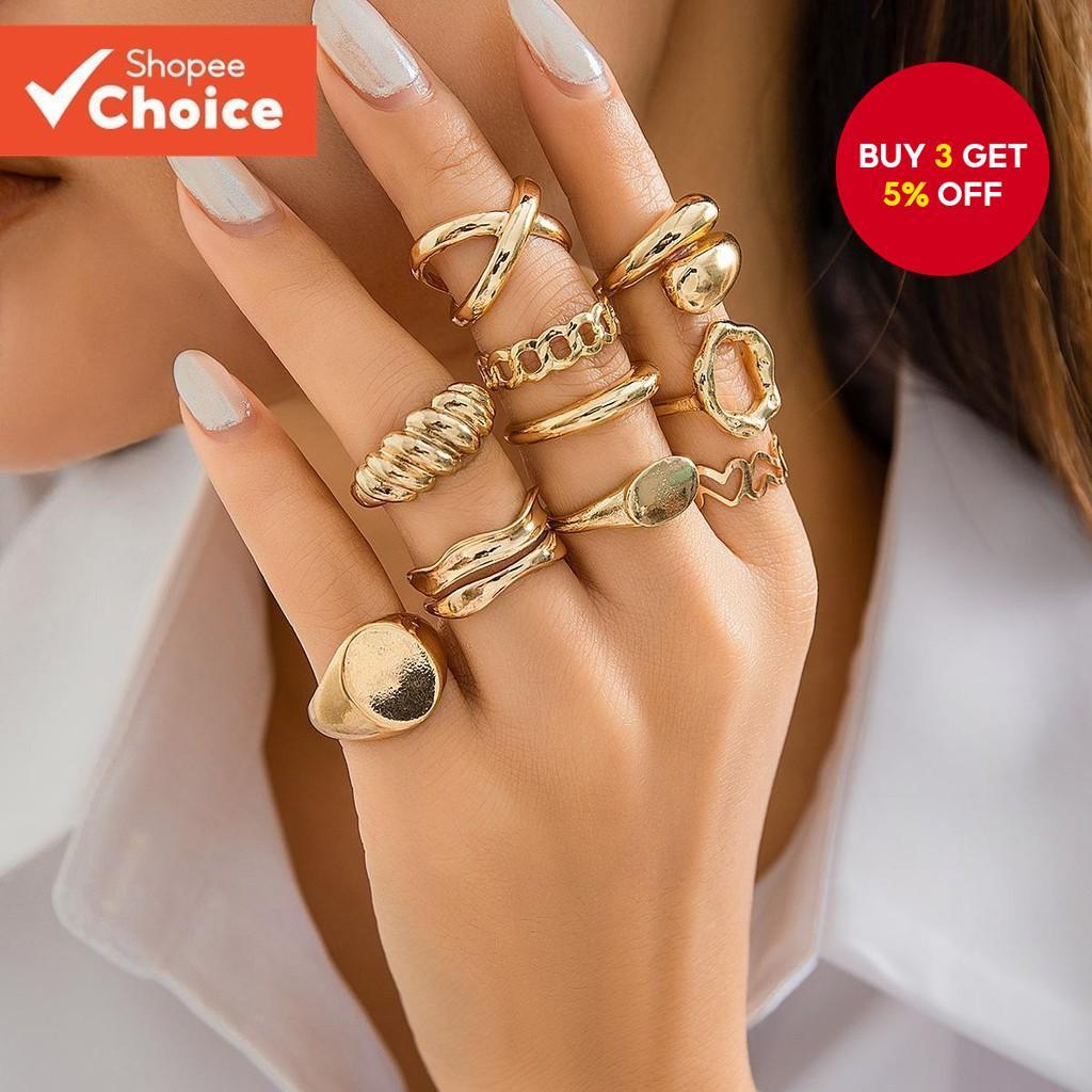 Stackable Rings for Women Round Heart Hug C harms Trendy Fashion Jewelry Gift Set