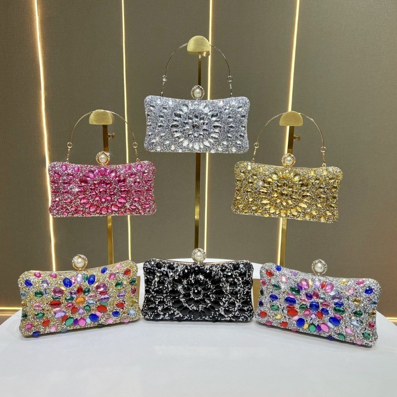Stylish New Diamond-encrusted Evening Women's Handbag High-end Lightweight Elegant Simple Sparkling