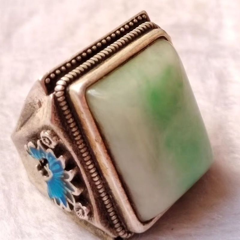 bg
