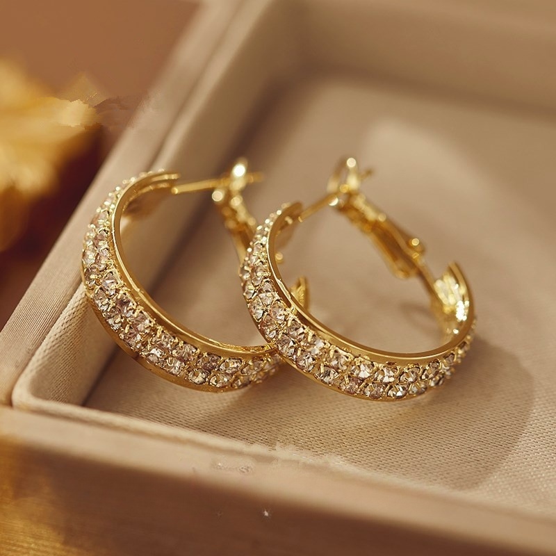 Valentine‘s Day Gold Hoop Earrings with Crystal Stud Design for Elegant Daily Wear