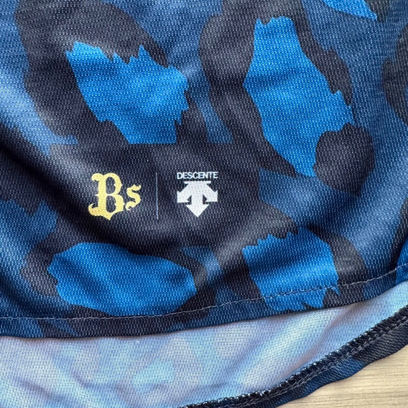 bg