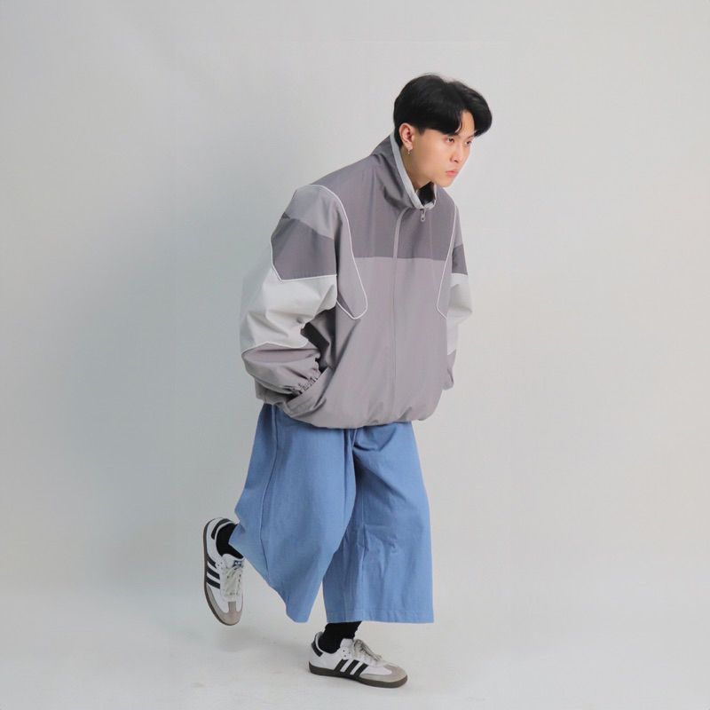 bg