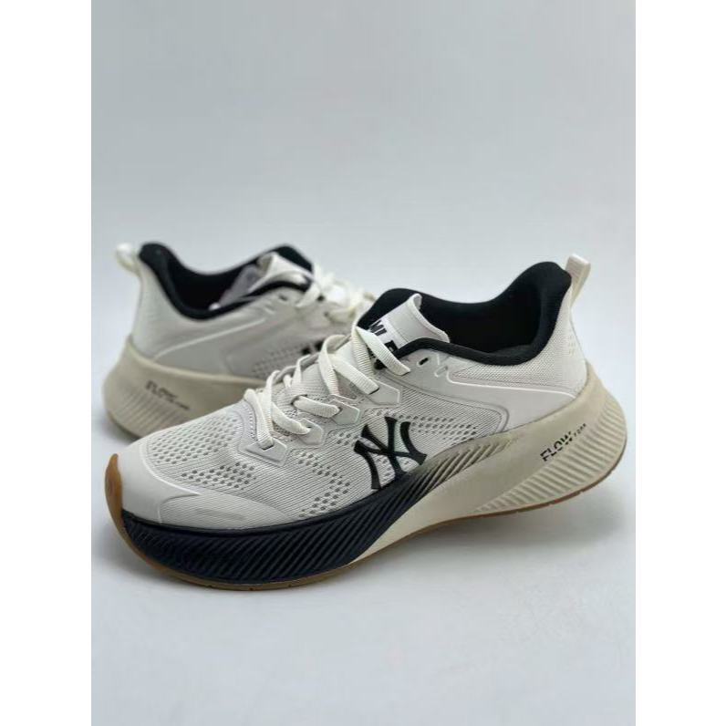 MLB チャンキーランナー ベーシック NY (Cream) MLB Chunky Runner Basic New York Yankees Cream | SASOM