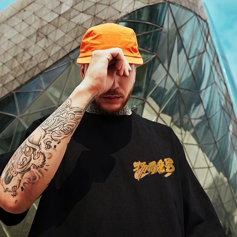 bg