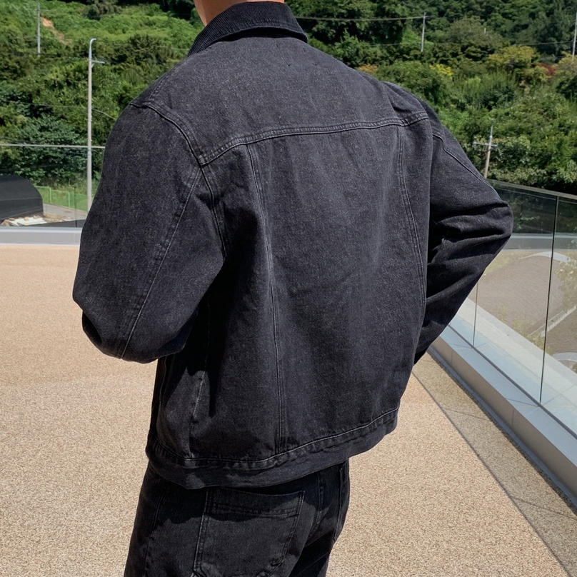 bg