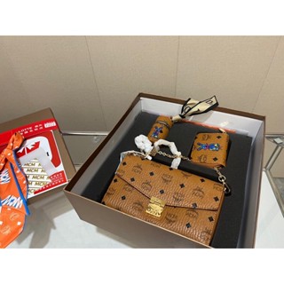 エムシーエム MCM ハンドバッグ トートバッグ 01-22111005-Y8 トートバッグ メーカー直営