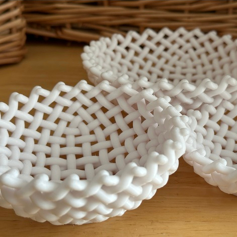 Rổ giỏ nhựa đan trang trí trưng bày các size