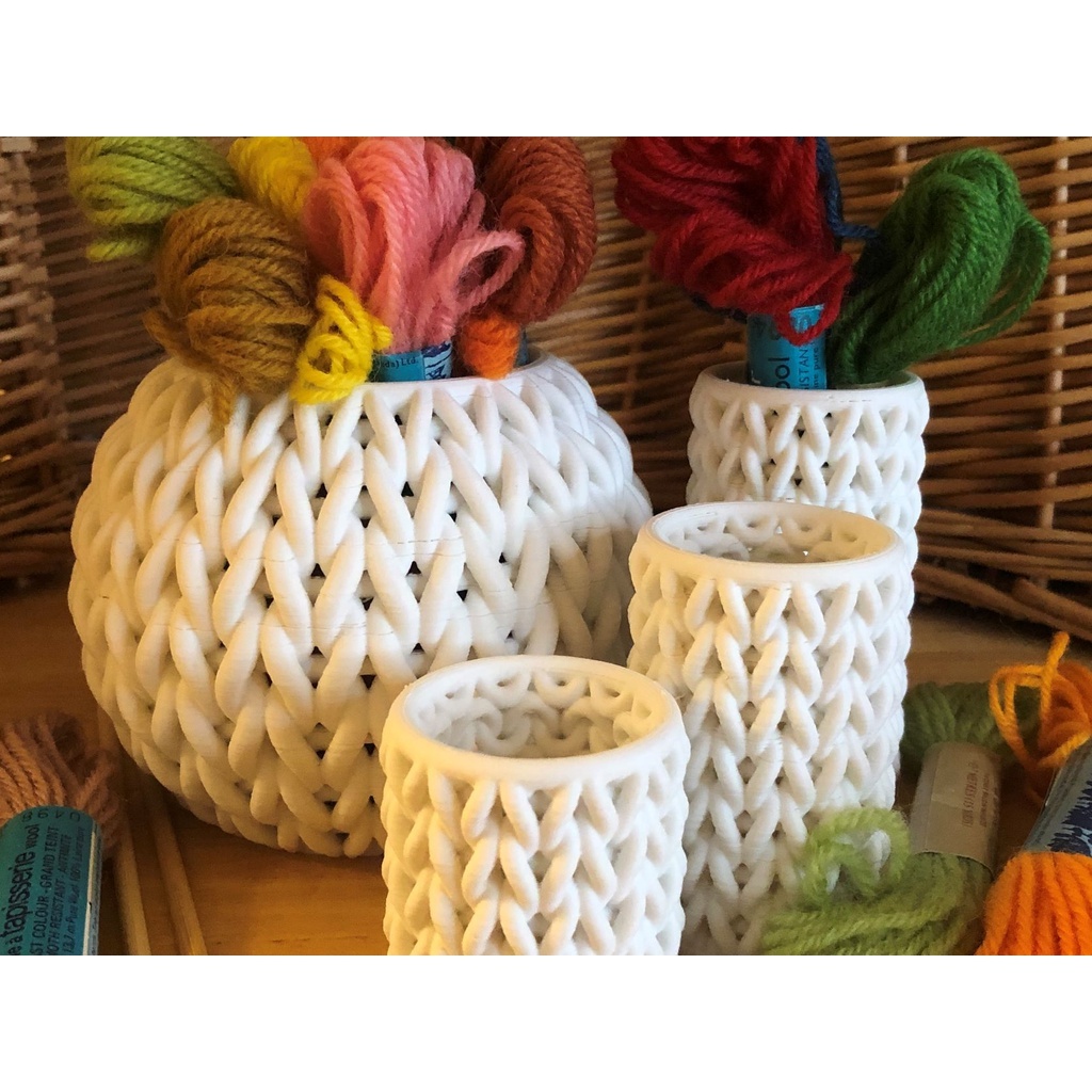 Chậu cây, cắm hoa, Cốc cắm đồ họa tiết đan