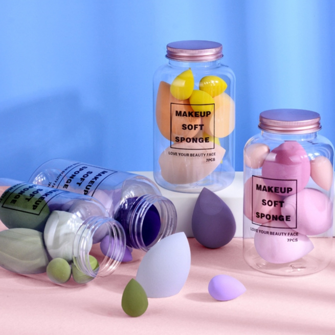 [CHÍNH HÃNG] Hộp Bông mút tán nền 7 món cao cấp kèm lọ chai siêu xinh (Màu ngẫu nhiên)