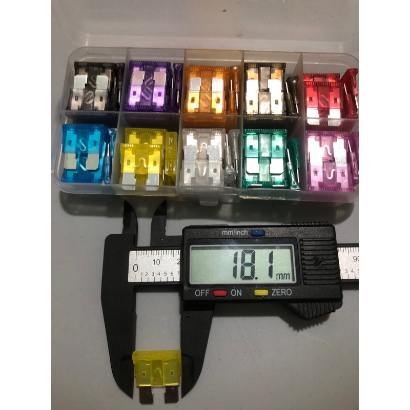 Cầu chì 18mm cắm ô tô xe tải các loại