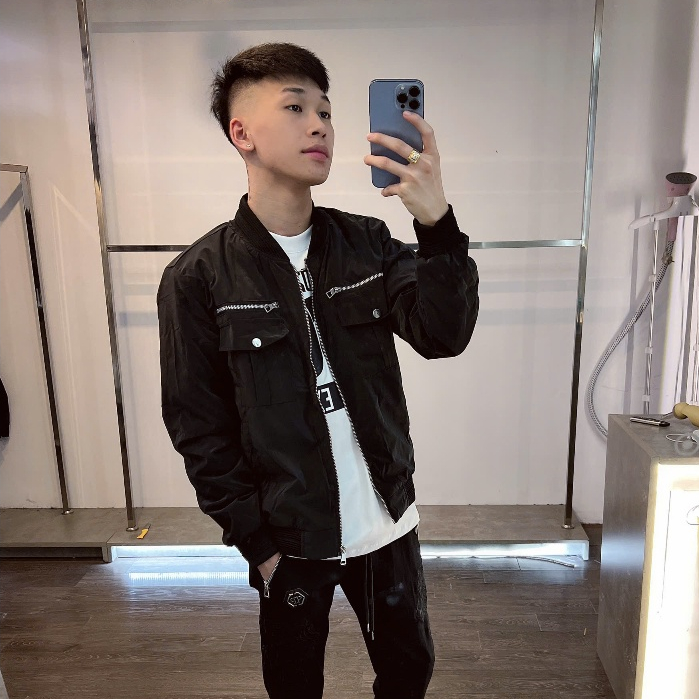 bg