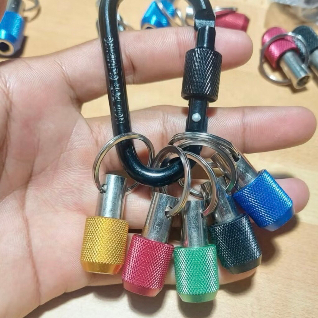 Móc khóa treo chuôi lục giác 1/4” 6.35mm - tiện lợi mang đầu vít, mũi khoan, đầu bắn tôn -  gọn khi dùng cho ae thợ