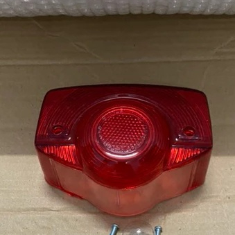 NẮP ĐÈN HẬU XE CUB 81_70 LOẠI DẦY ĐẸP